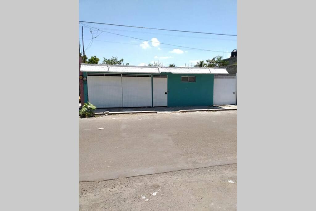 El Costenito Hostal Veracruz Bagian luar foto