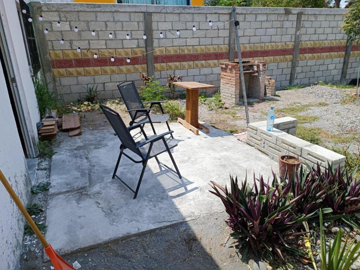 El Costenito Hostal Veracruz Bagian luar foto
